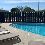 Ibis Petite Camargue Hotel 3*