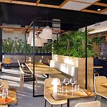 Ibis Petite Camargue Hotel 3*