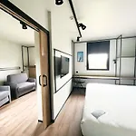 Ibis Petite Camargue 3* 吕内尔