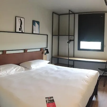 Ibis Petite Camargue 호텔