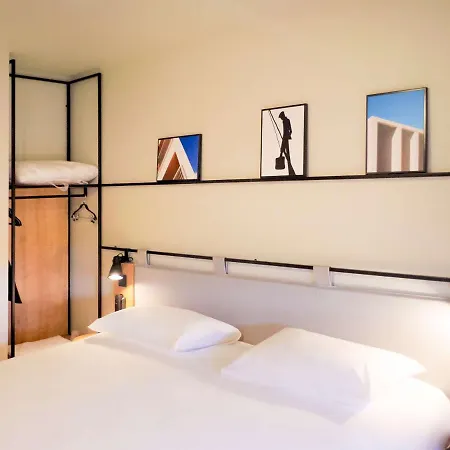 Ibis Lunel Petite Camargue 3* Lunel (Herault)