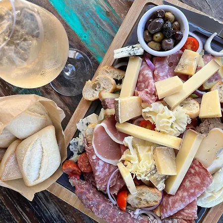 Hotel Ibis Petite Camargue 3*