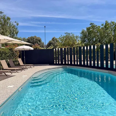Hotel Ibis Petite Camargue Lunel (Herault)